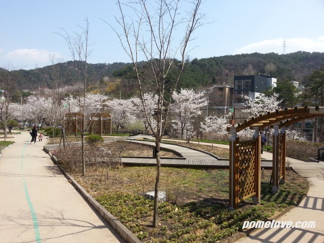 20130421_141838.jpg : 북한산 레미안 공원 정모후 사진 투척ㅎㅎ